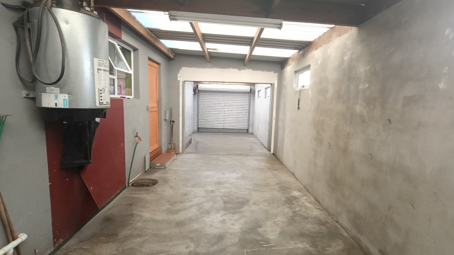 4 Bedroom Property for Sale in Sunset Glen Western Cape
